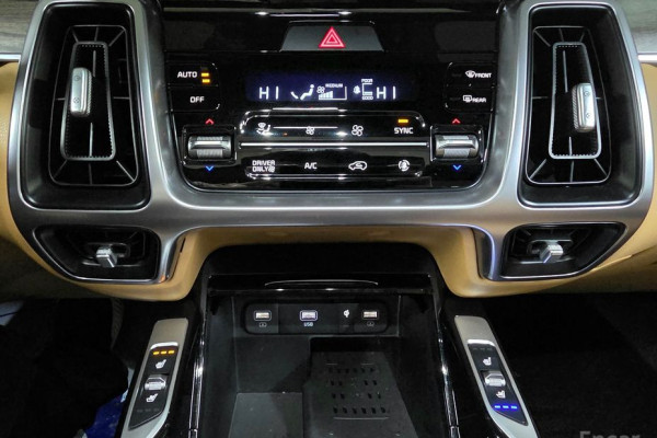 2022 Kia Sorento с пробегом 59 384 км