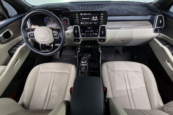 2022 Kia Sorento с пробегом 40 602 км