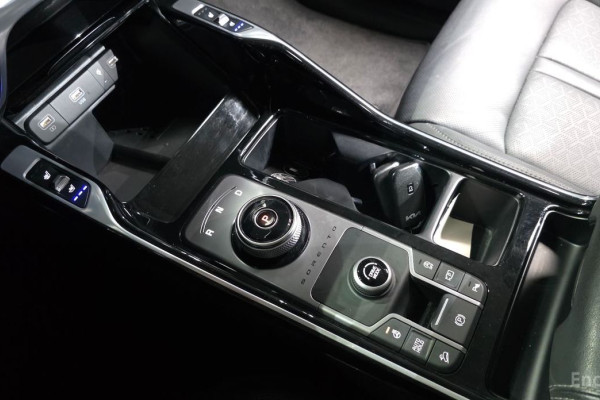 2022 Kia Sorento с пробегом 58 405 км