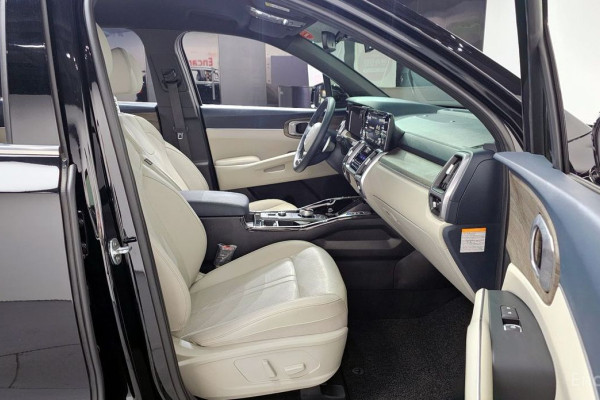 2022 Kia Sorento с пробегом 51 679 км