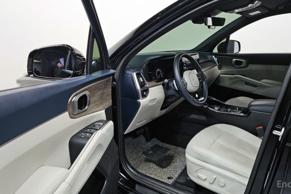 2022 Kia Sorento с пробегом 51 679 км