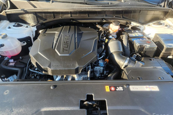 2022 Kia Sorento с пробегом 50 175 км