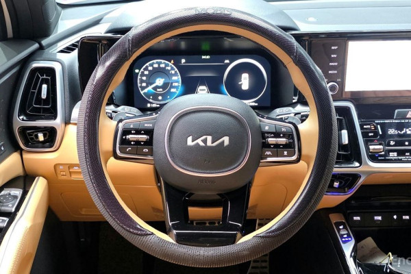 2022 Kia Sorento с пробегом 41 209 км