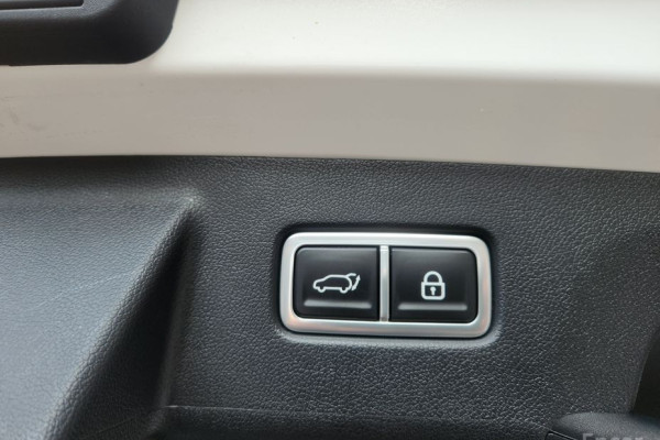 2022 Kia Sorento с пробегом 50 175 км