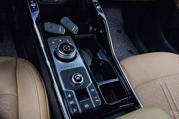 2022 Kia Sorento с пробегом 41 828 км