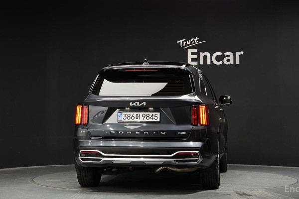 2022 Kia Sorento с пробегом 52 104 км