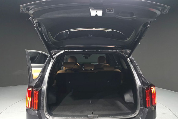 2022 Kia Sorento с пробегом 53 031 км