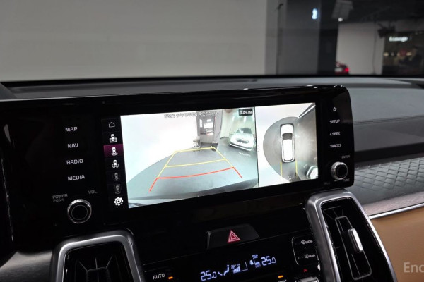 2021 Kia Sorento с пробегом 43 498 км