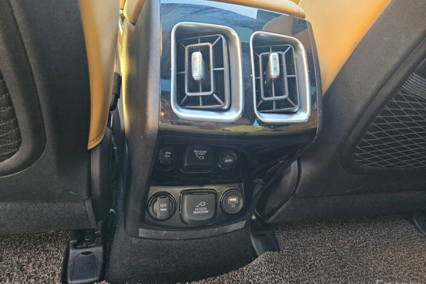 2022 Kia Sorento с пробегом 51 648 км