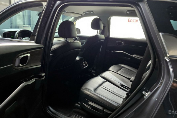 2021 Kia Sorento с пробегом 57 956 км