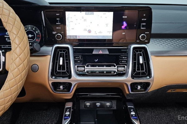 2021 Kia Sorento с пробегом 45 525 км