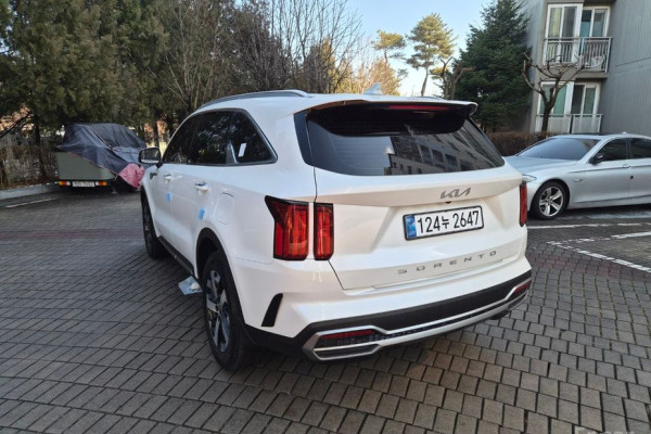 2021 Kia Sorento с пробегом 44 000 км