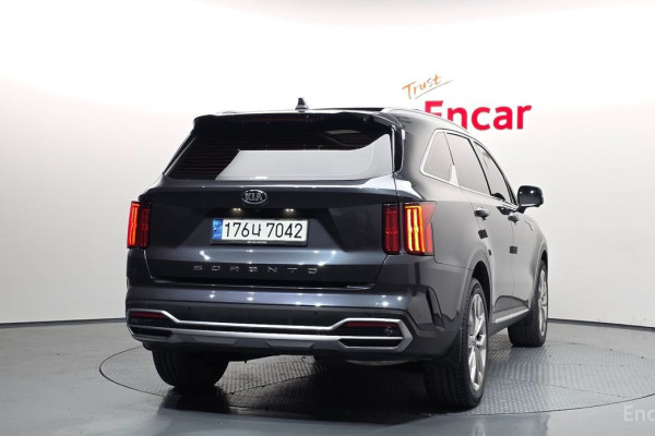 2021 Kia Sorento с пробегом 56 273 км