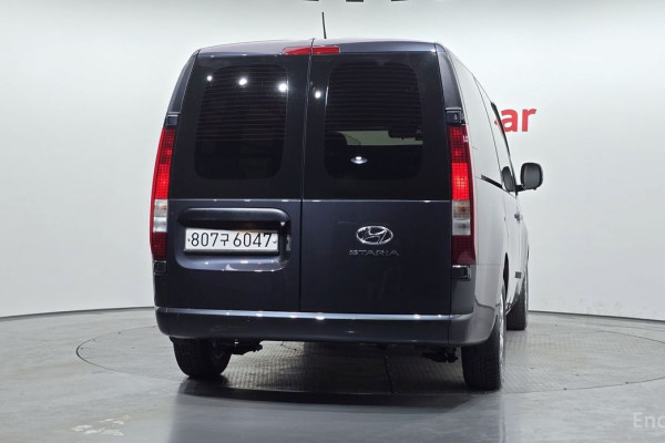 2022 Hyundai Staria с пробегом 101 200 км