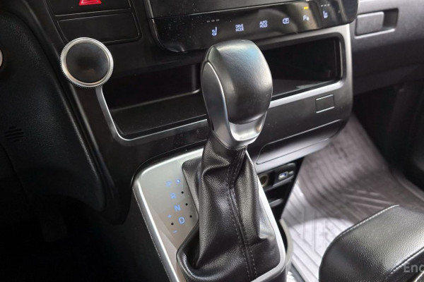 2022 Hyundai Staria с пробегом 101 200 км