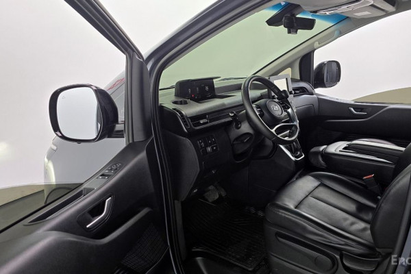 2022 Hyundai Staria с пробегом 101 200 км