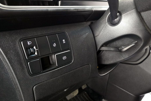 2022 Hyundai Staria с пробегом 101 200 км