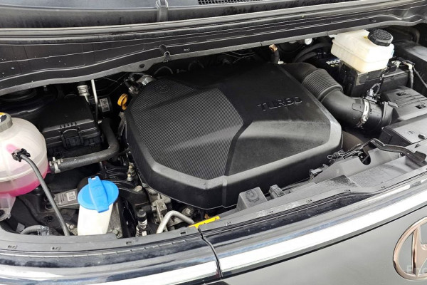 2021 Hyundai Staria с пробегом 130 042 км