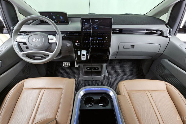 2021 Hyundai Staria с пробегом 130 042 км