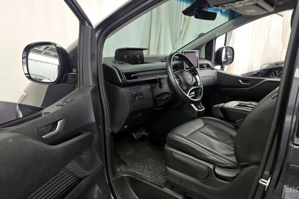 2022 Hyundai Staria с пробегом 52 525 км