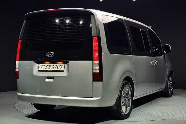 2022 Hyundai Staria с пробегом 75 292 км