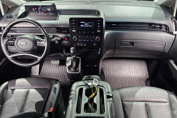 2022 Hyundai Staria с пробегом 75 292 км