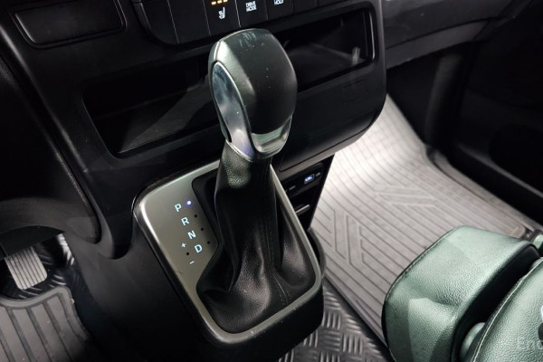 2022 Hyundai Staria с пробегом 75 292 км