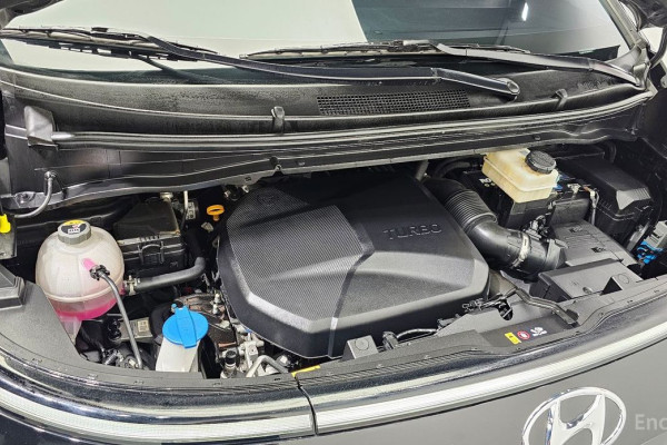 2021 Hyundai Staria с пробегом 72 580 км