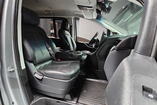 2022 Hyundai Staria с пробегом 75 292 км