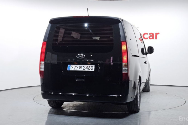 2021 Hyundai Staria с пробегом 70 944 км