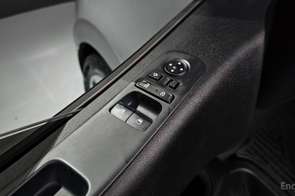 2022 Hyundai Staria с пробегом 75 292 км