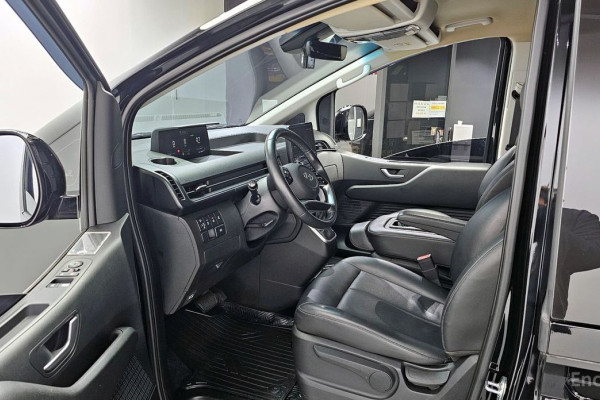 2021 Hyundai Staria с пробегом 72 580 км