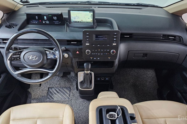 2021 Hyundai Staria с пробегом 70 944 км