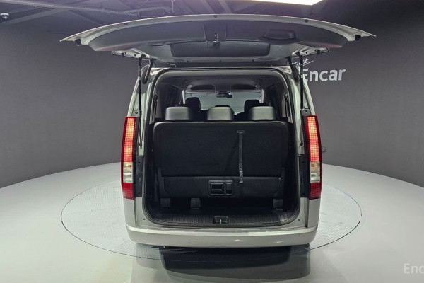 2022 Hyundai Staria с пробегом 75 292 км