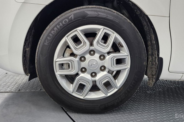 2022 Hyundai Staria с пробегом 83 593 км