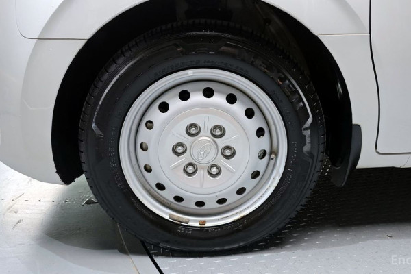 2022 Hyundai Staria с пробегом 30 660 км