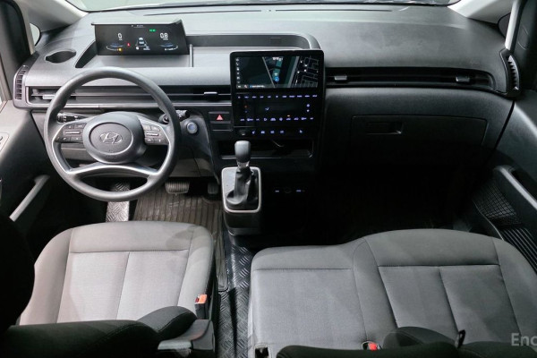 2022 Hyundai Staria с пробегом 30 660 км