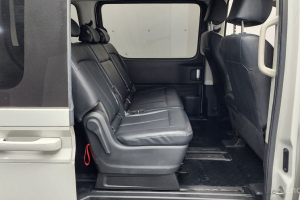 2022 Hyundai Staria с пробегом 83 593 км