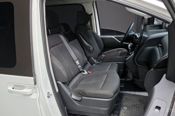 2022 Hyundai Staria с пробегом 30 660 км