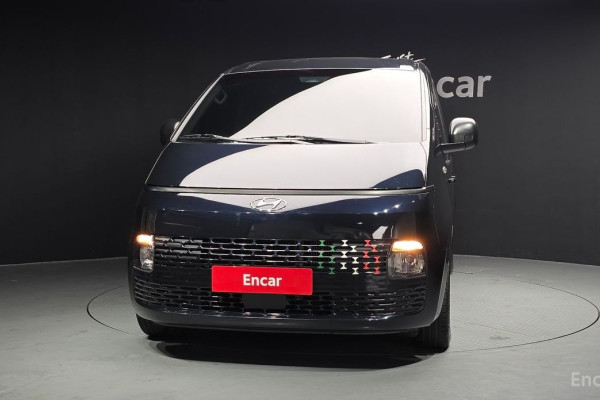 2022 Hyundai Staria с пробегом 98 097 км