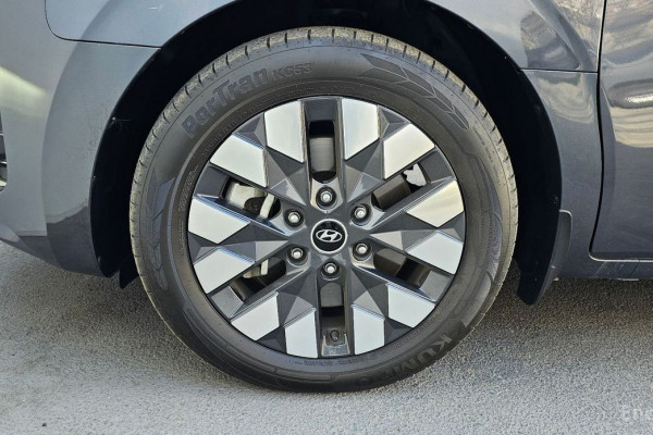 2022 Hyundai Staria с пробегом 45 018 км