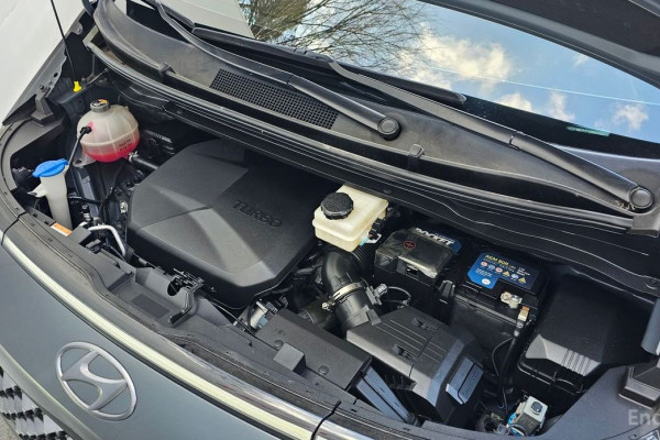 2022 Hyundai Staria с пробегом 45 018 км