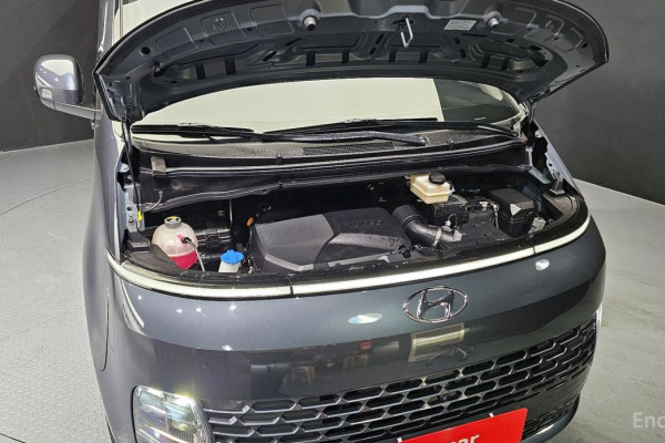 2022 Hyundai Staria с пробегом 71 768 км