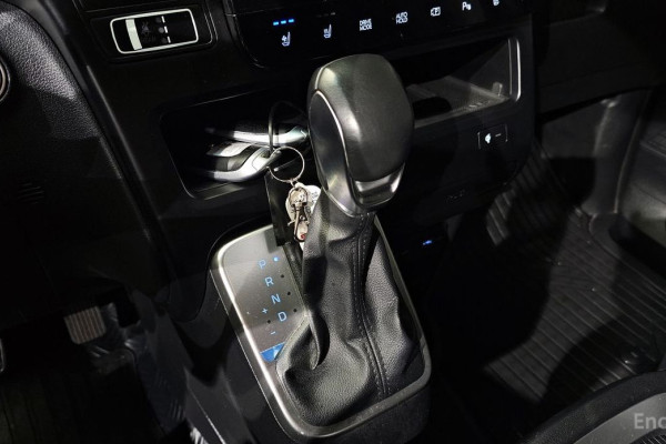 2022 Hyundai Staria с пробегом 71 768 км