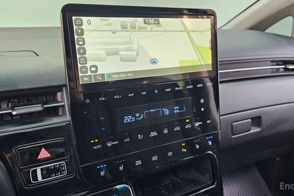 2022 Hyundai Staria с пробегом 45 018 км