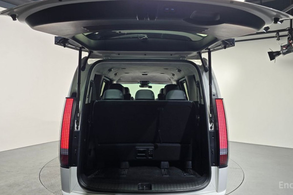 2022 Hyundai Staria с пробегом 75 445 км