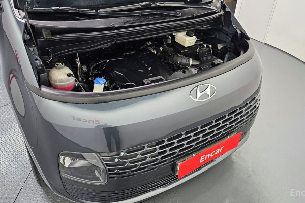 2022 Hyundai Staria с пробегом 98 142 км
