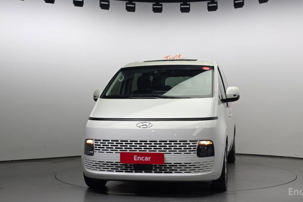 2022 Hyundai Staria с пробегом 70 126 км