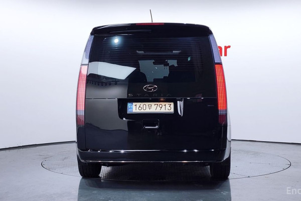 2021 Hyundai Staria с пробегом 84 034 км
