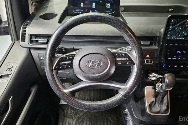 2022 Hyundai Staria с пробегом 71 768 км